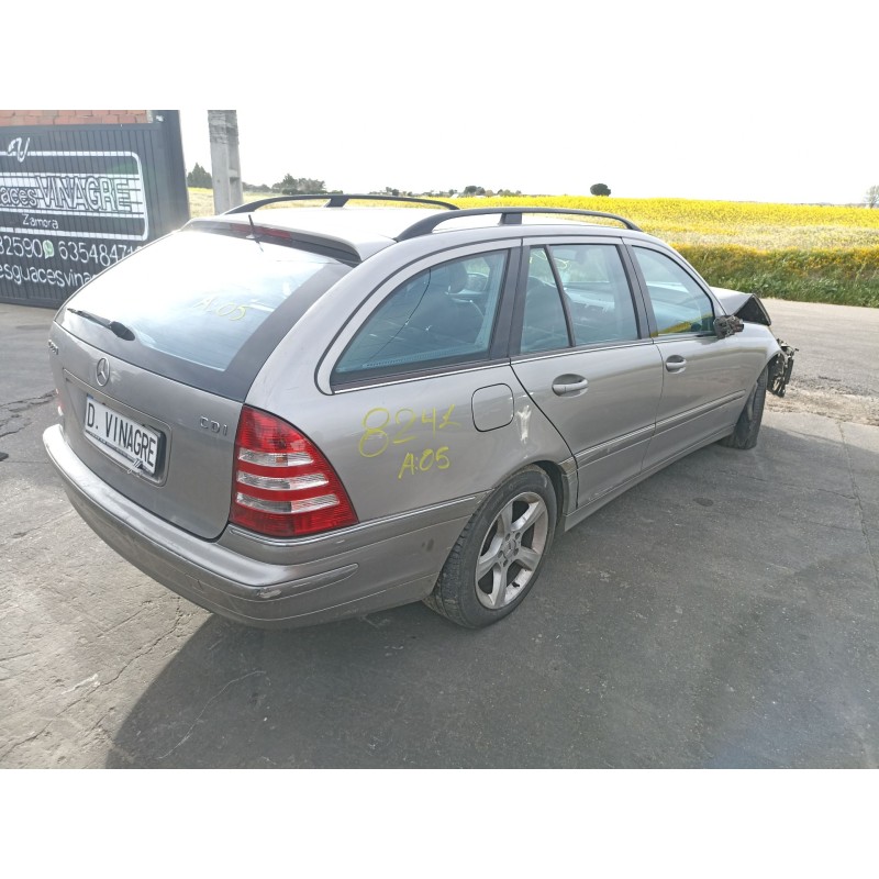 Recambio de carroceria para mercedes-benz clase c t-model (s203) c 220 cdi (203.208) referencia OEM IAM   