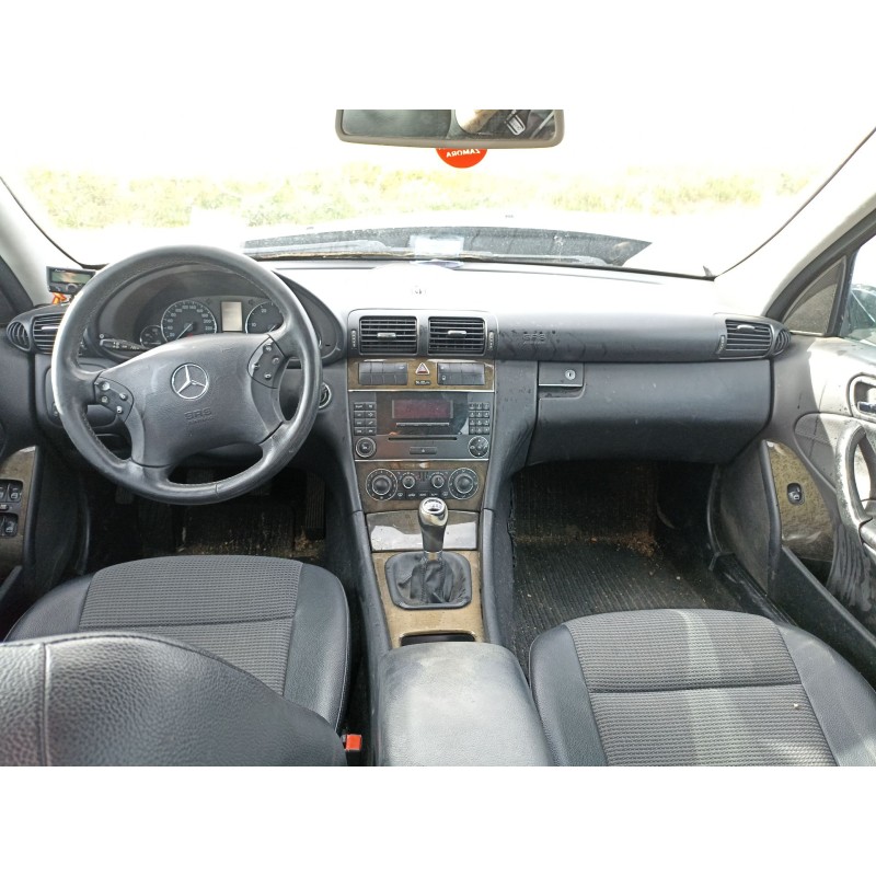 Recambio de carroceria para mercedes-benz clase c t-model (s203) c 220 cdi (203.208) referencia OEM IAM   