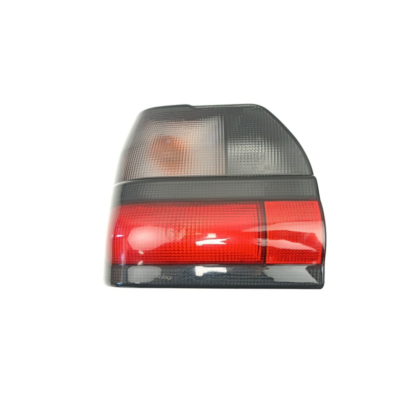 Recambio de piloto trasero izquierdo para renault 19 ii chamade (l53_) 1.9 d (l53j) referencia OEM IAM 7700816015  