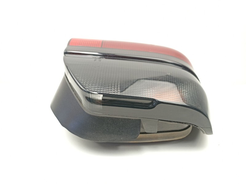 Recambio de piloto trasero izquierdo para renault 19 ii chamade (l53_) 1.9 d (l53j) referencia OEM IAM 7700816015  