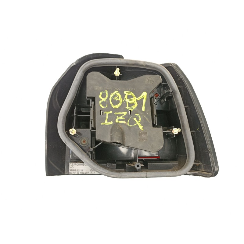 Recambio de piloto trasero izquierdo para renault 19 ii chamade (l53_) 1.9 d (l53j) referencia OEM IAM 7700816015  