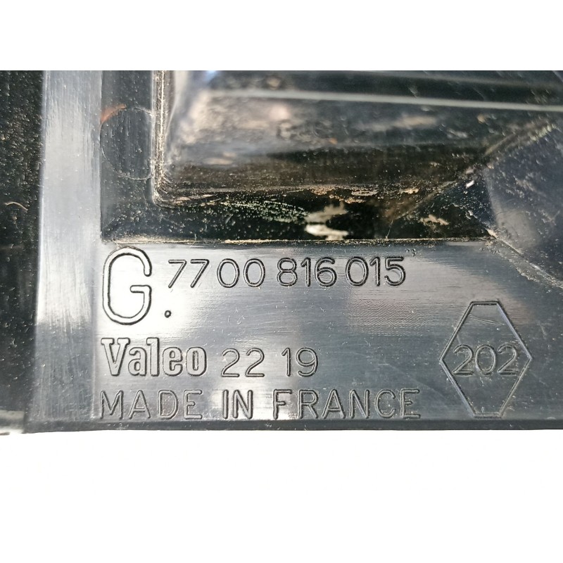 Recambio de piloto trasero izquierdo para renault 19 ii chamade (l53_) 1.9 d (l53j) referencia OEM IAM 7700816015  