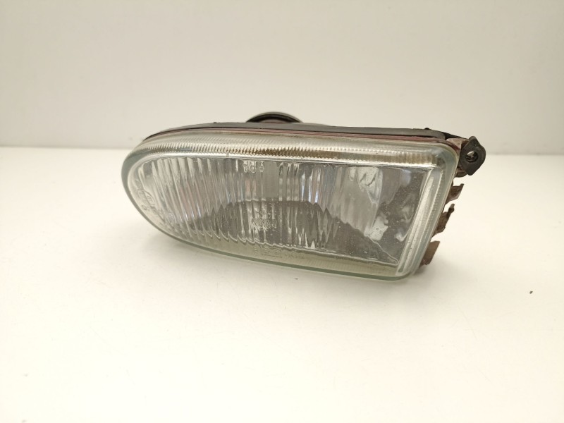 Recambio de antiniebla derecho para renault 19 ii chamade (l53_) 1.9 d (l53j) referencia OEM IAM 7701036046  