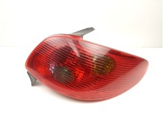 Recambio de piloto trasero derecho para peugeot 206 hatchback (2a/c) 1.4 i referencia OEM IAM 6351R9  