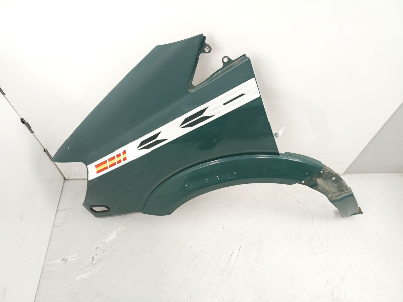 Recambio de aleta delantera izquierda para mercedes-benz sprinter 2.1 - 215 cdi/6469856v-5p referencia OEM IAM A9066377719  