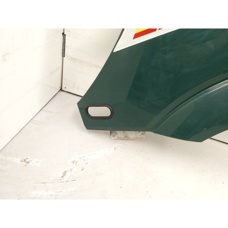 Recambio de aleta delantera izquierda para mercedes-benz sprinter 2.1 - 215 cdi/6469856v-5p referencia OEM IAM A9066377719  