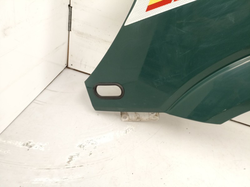 Recambio de aleta delantera izquierda para mercedes-benz sprinter 2.1 - 215 cdi/6469856v-5p referencia OEM IAM A9066377719  