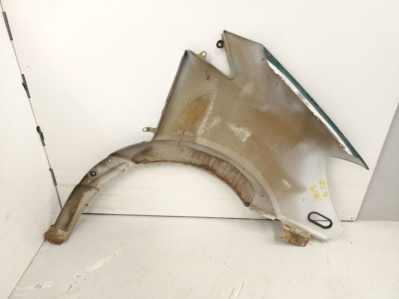 Recambio de aleta delantera izquierda para mercedes-benz sprinter 2.1 - 215 cdi/6469856v-5p referencia OEM IAM A9066377719  