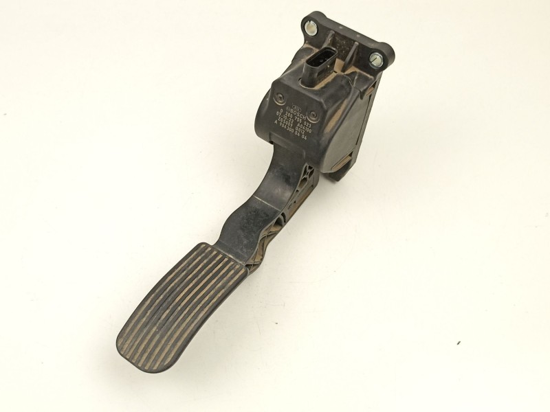 Recambio de potenciometro aceleracion para mercedes-benz sprinter 2.1 - 215 cdi/6469856v-5p referencia OEM IAM A9063000404 02807