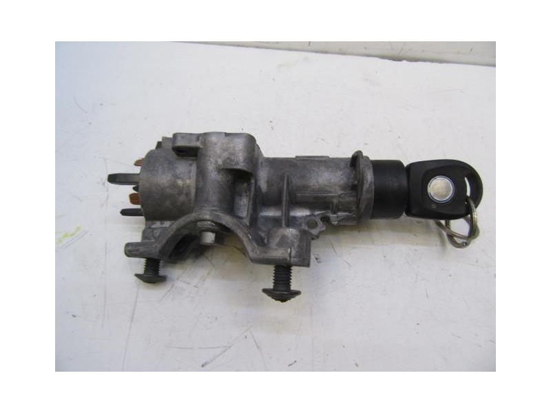 Recambio de antirrobo clausor arranque : volkswagen polo : 1.2 g (63,90cv) [2002] para volkswagen polo 1.2 g referencia OEM IAM 