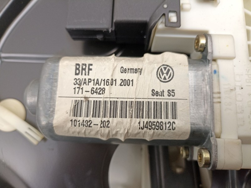 Recambio de elevalunas trasero derecho para seat leon (1m1) 1.9 tdi referencia OEM IAM 1J4959812C  