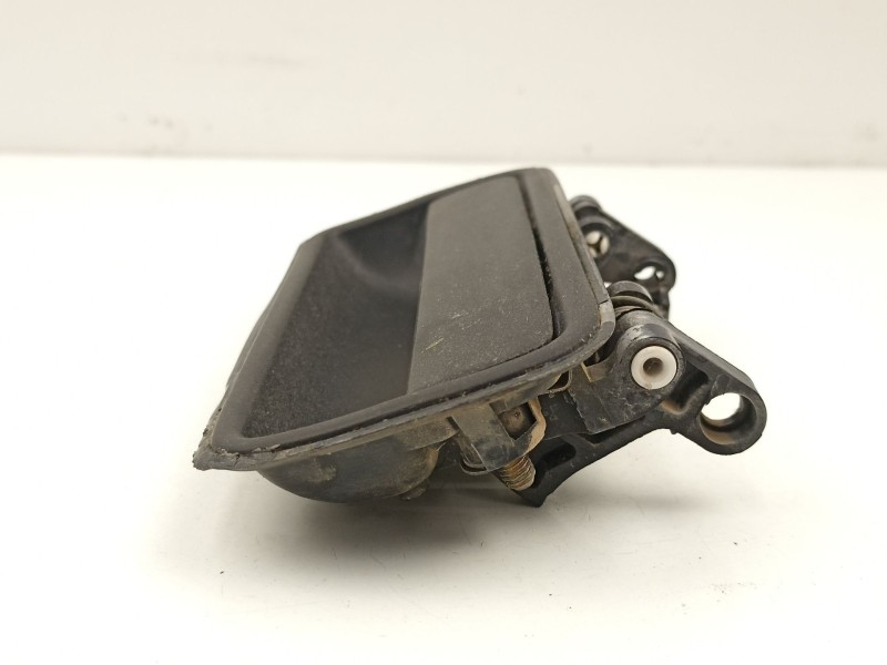 Recambio de manilla trasera derecha para suzuki vitara 1.9 td referencia OEM IAM 8283056B005PK  