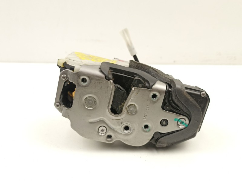 Recambio de cerradura puerta delantera derecha para chevrolet orlando (j309) 2.0 d referencia OEM IAM 13579523  