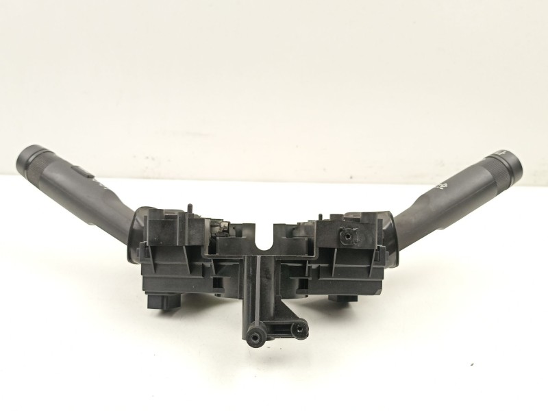 Recambio de mando luces y limpias para chevrolet orlando (j309) 2.0 d referencia OEM IAM 20941129  20941131