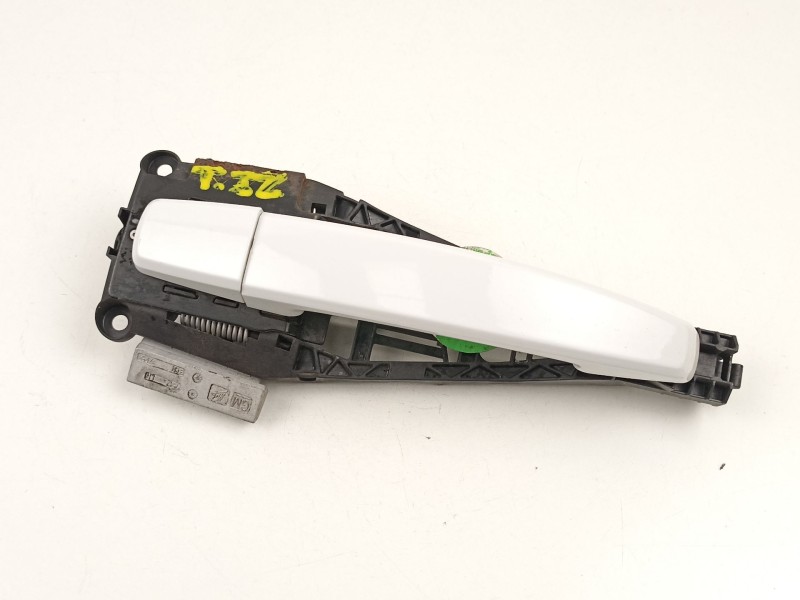 Recambio de manilla trasera izquierda para chevrolet orlando (j309) 2.0 d referencia OEM IAM 13505890  