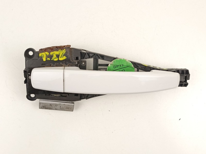 Recambio de manilla trasera izquierda para chevrolet orlando (j309) 2.0 d referencia OEM IAM 13505890  