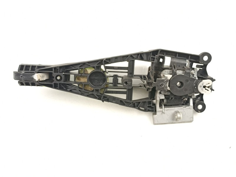 Recambio de manilla delantera izquierda para chevrolet orlando (j309) 2.0 d referencia OEM IAM 13576845  