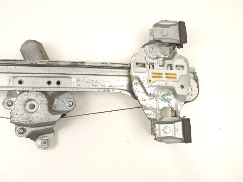 Recambio de elevalunas trasero derecho para chevrolet orlando (j309) 2.0 d referencia OEM IAM 95021797 98810J3070 