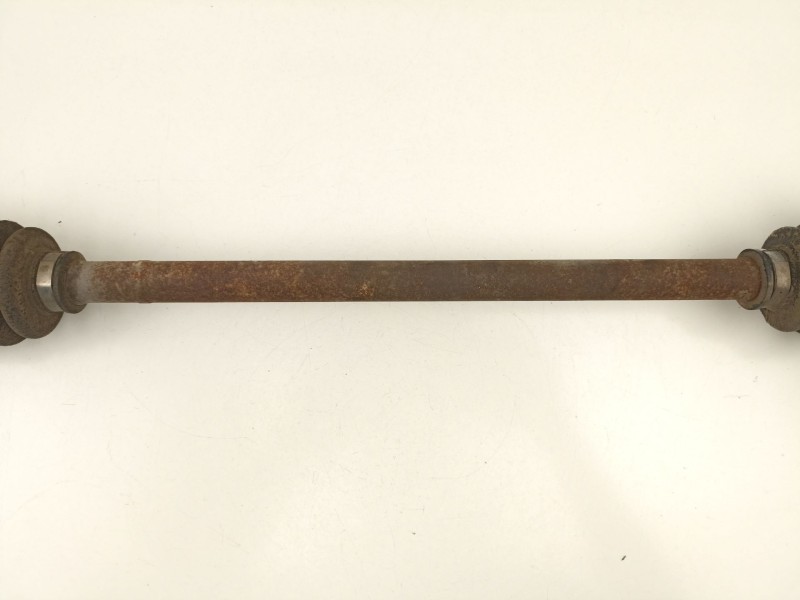 Recambio de transmision trasera izquierda para subaru legacy 2.5 g referencia OEM IAM 28421AE020  