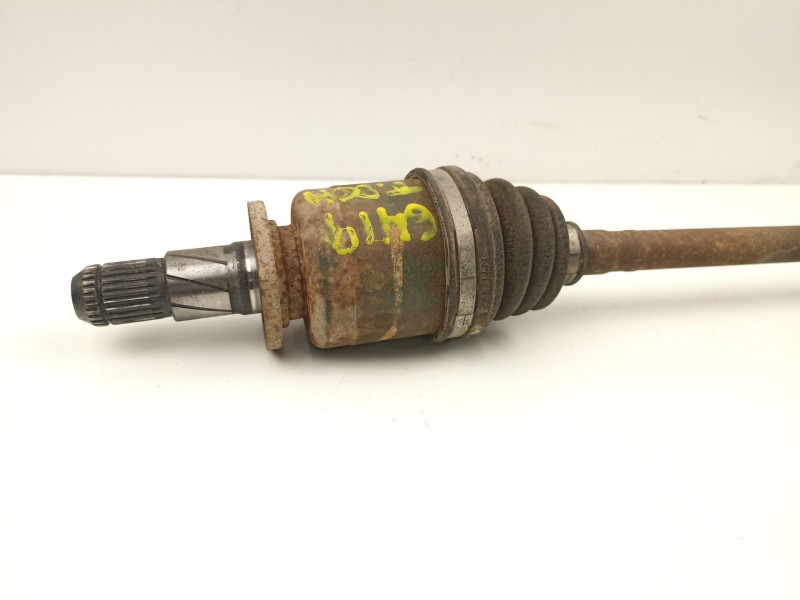 Recambio de transmision trasera derecha para subaru legacy 2.5 g referencia OEM IAM 28421AE010  