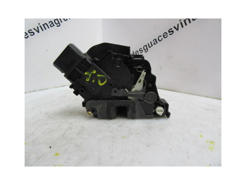 Recambio de cerradura pta. tras. dch. : ford focus : 1.6 td (108,77cv) [2005] para ford focus 1.6 td referencia OEM IAM 6PINES  