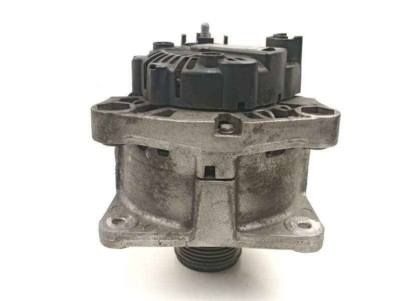 Recambio de alternador para nissan tiida hatchback (c11) 1.5 dci referencia OEM IAM 8200667608 TG11C064 