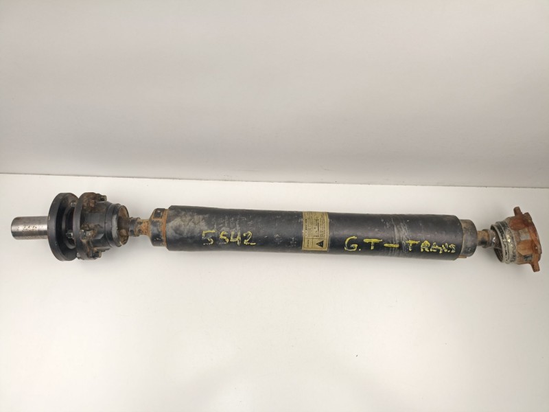 Recambio de transmision central trasera para mitsubishi montero 3.2 did referencia OEM IAM MR581617  