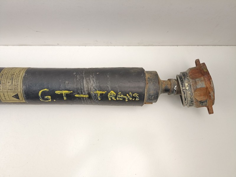 Recambio de transmision central trasera para mitsubishi montero 3.2 did referencia OEM IAM MR581617  