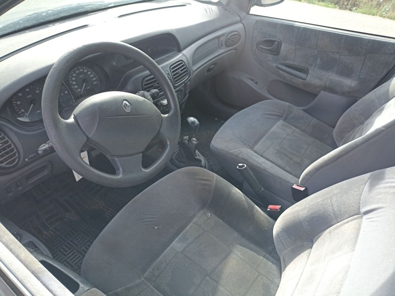 renault megane i (ba0/1_) del año 2001
