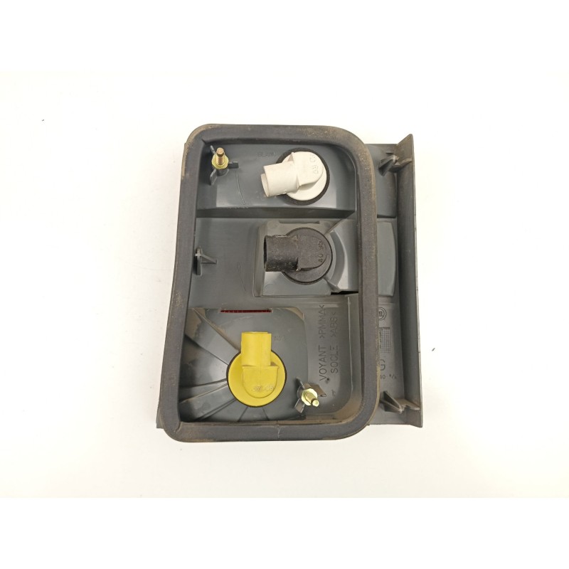 Recambio de piloto porton izquierdo para citroën evasion monospace (22, u6) 2.0 referencia OEM IAM 6351A1  