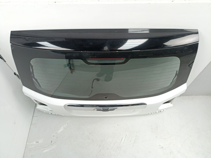Recambio de porton trasero para chevrolet orlando (j309) 2.0 d referencia OEM IAM 95225551  