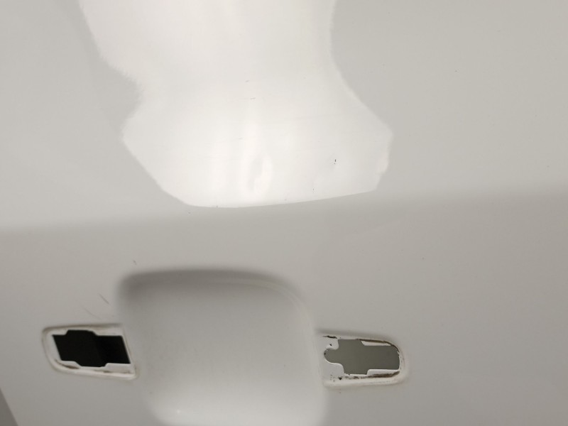 Recambio de puerta delantera derecha para chevrolet orlando (j309) 2.0 d referencia OEM IAM 95242605  