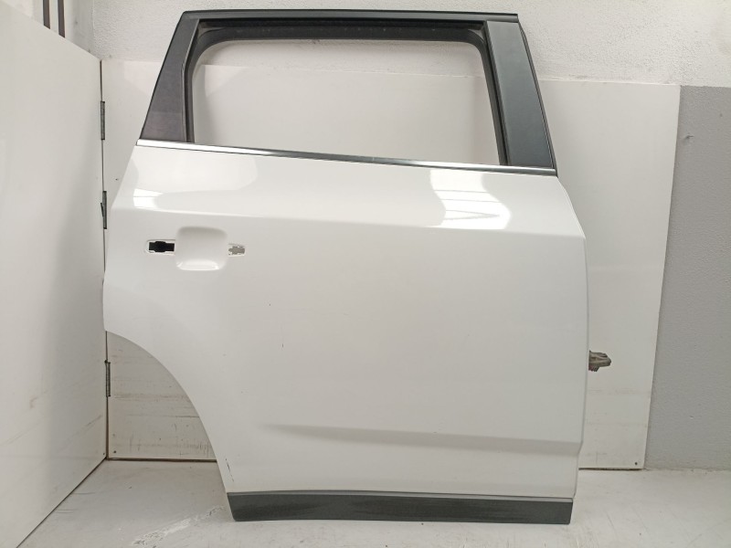 Recambio de puerta trasera derecha para chevrolet orlando (j309) 2.0 d referencia OEM IAM 95242607  