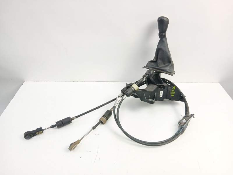 Recambio de palanca cambio manual para ford fiesta vi van 1.4 tdci referencia OEM IAM 8A6R7C453MBC  