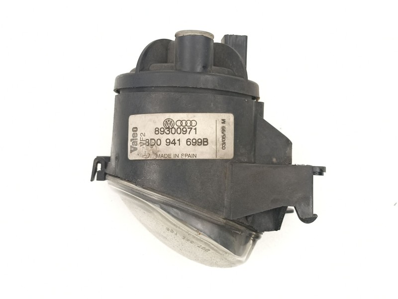Recambio de antiniebla izquierdo para audi a4 b5 avant (8d5) 1.9 tdi referencia OEM IAM 8D0941699B 89300971 