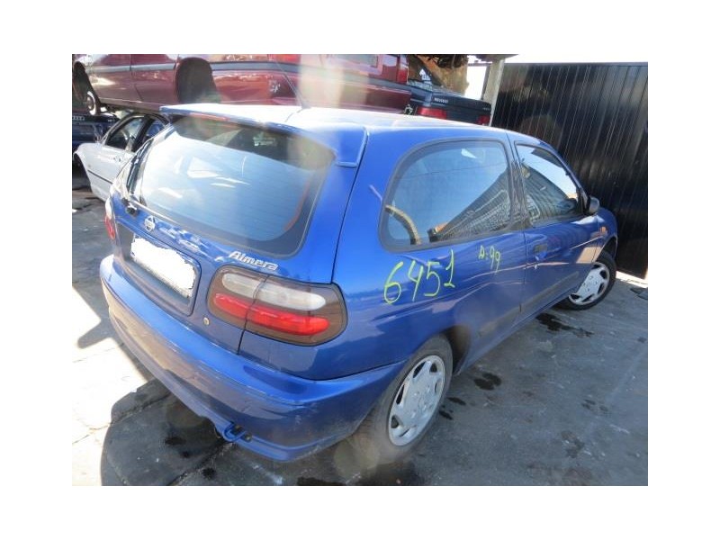 nissan almera del año 1999