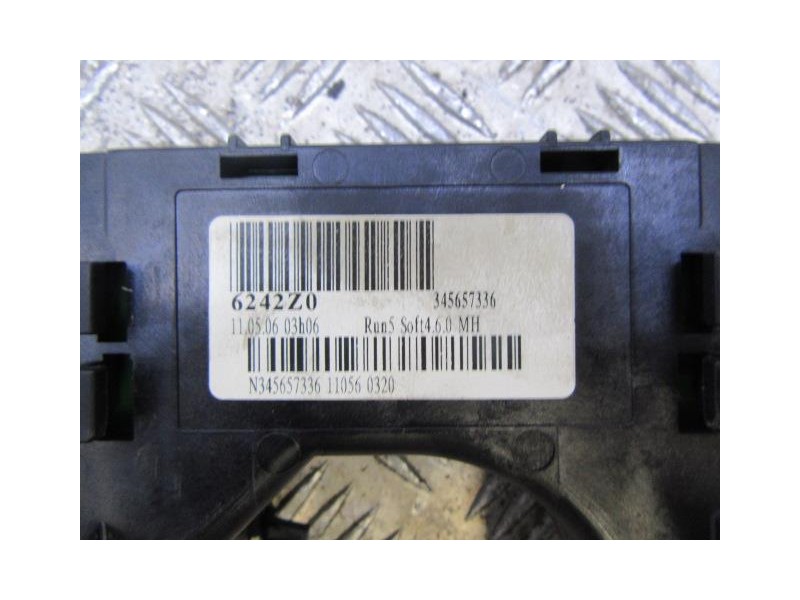 Recambio de mando luces y limpias : citroen c 4 : 1.6 hdi [2005] para citroen c 4 1.6 hdi referencia OEM IAM 6242Z0  