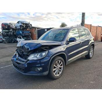 VOLKSWAGEN TIGUAN (5N_)