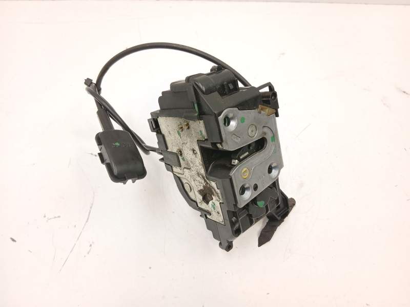 Recambio de cerradura puerta trasera derecha para renault scénic iii (jz0/1_) 1.5 dci referencia OEM IAM 825020033R  