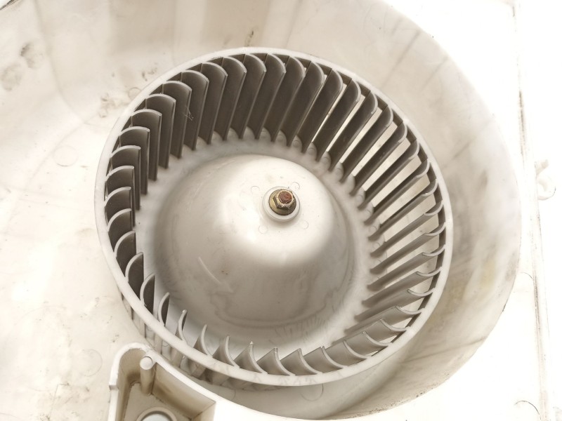 Recambio de motor calefaccion para nissan almera 2.2 d referencia OEM IAM 272005M400 2K44030300 