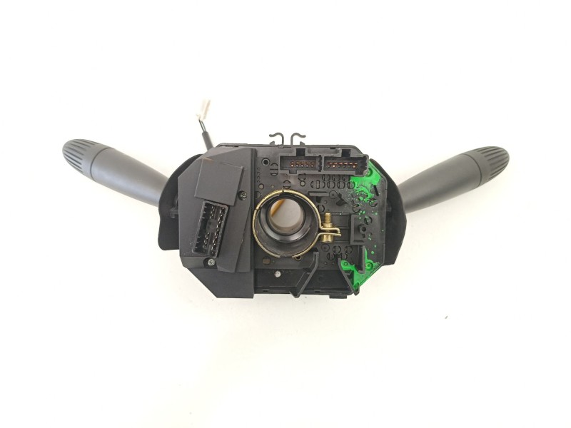 Recambio de mando luces y limpias para fiat punto berlina (188) 1.2 16v cat referencia OEM IAM 735267949  