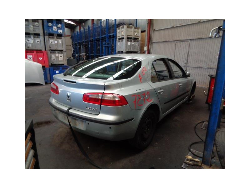 renault laguna del año 2002