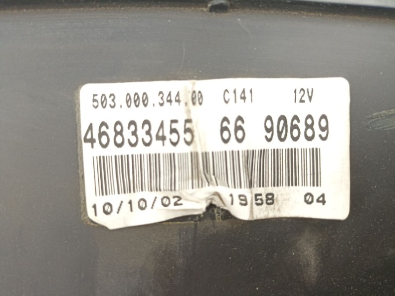 Recambio de cuadro instrumentos para fiat punto 1.2 g referencia OEM IAM 46833455 503000344700 