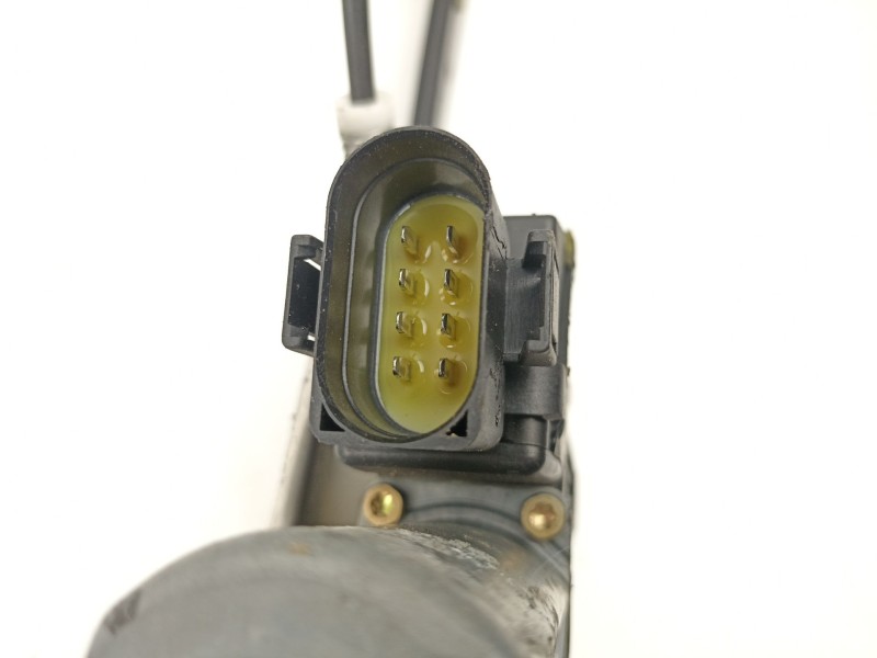 Recambio de elevalunas delantero derecho para audi a6 berlina (4b2) 2.4 (121kw) referencia OEM IAM 4B0837462  