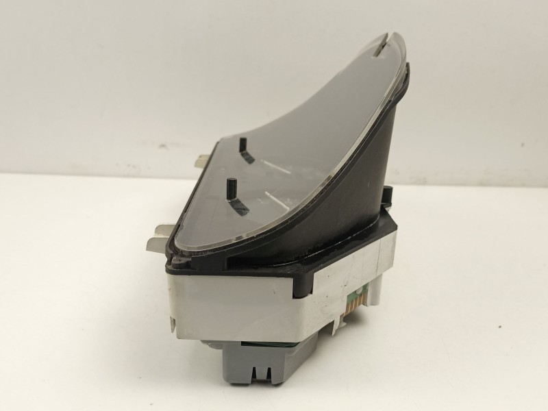 Recambio de cuadro instrumentos para citroën saxo 1.1 g referencia OEM IAM 9627933380  