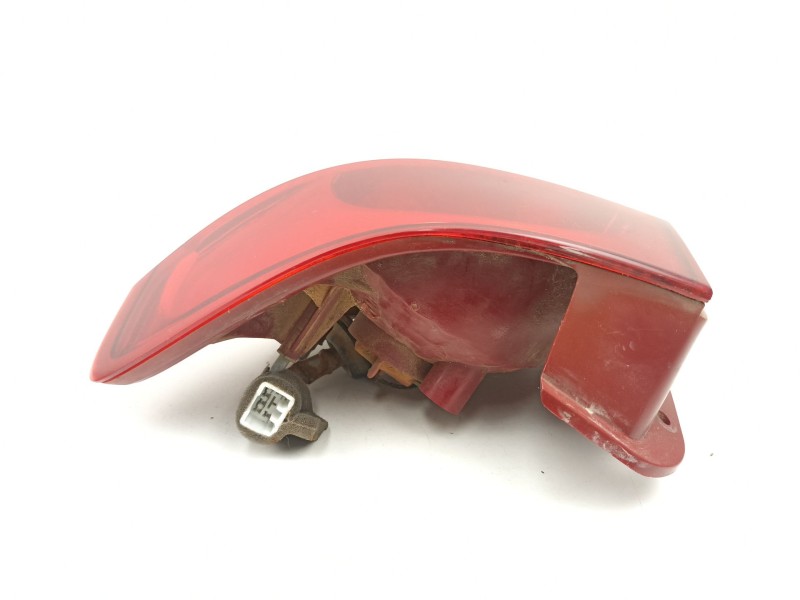 Recambio de piloto trasero derecho para hyundai getz 1.1 g -4hd referencia OEM IAM 924021C010  