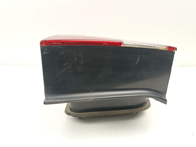 Recambio de piloto trasero izquierdo para daewoo lanos 1.5 g referencia OEM IAM 96304620  