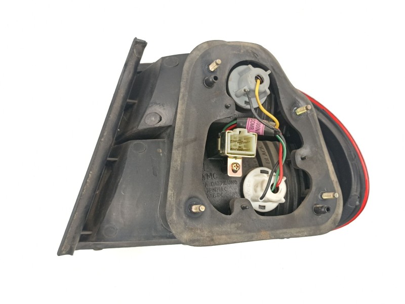 Recambio de piloto trasero izquierdo para daewoo lanos 1.5 g referencia OEM IAM 96304620  