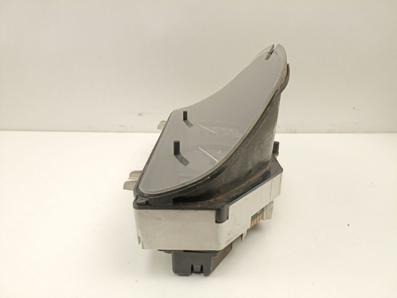 Recambio de cuadro instrumentos para citroën saxo 1.5 d referencia OEM IAM 9627933580  