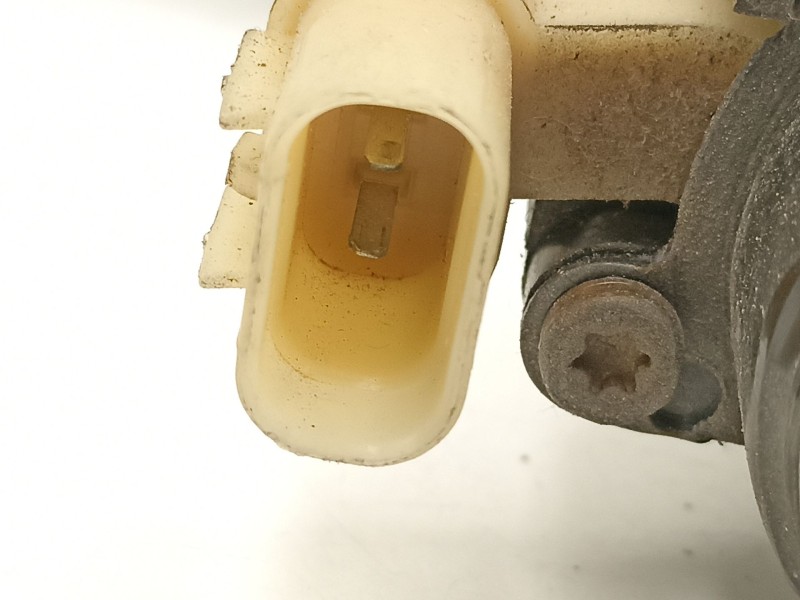 Recambio de elevalunas trasero derecho para hyundai getz (tb) 1.3 i referencia OEM IAM 834021C000  